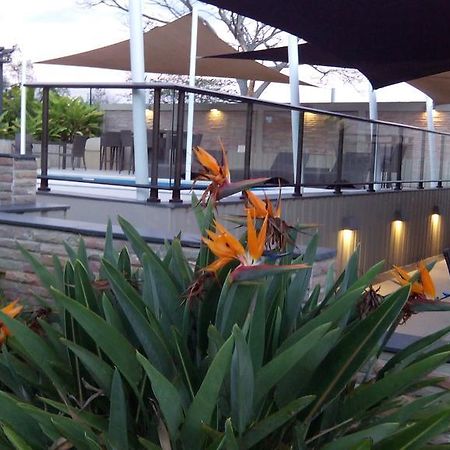 Hotel Colibri Koné Buitenkant foto
