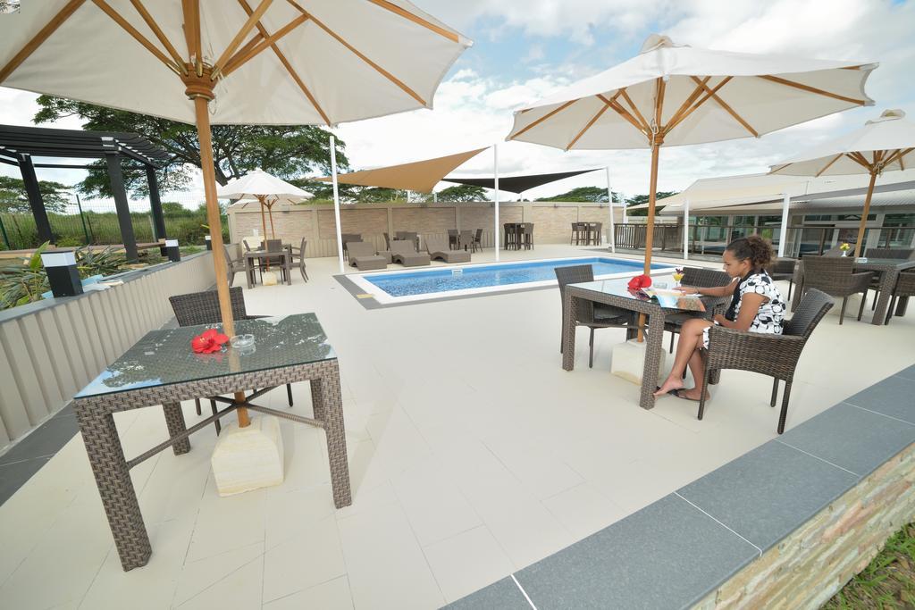 Hotel Colibri Koné Buitenkant foto